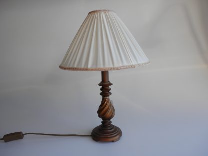 Lampunvarjostin Kartio 30 kerma/sävy